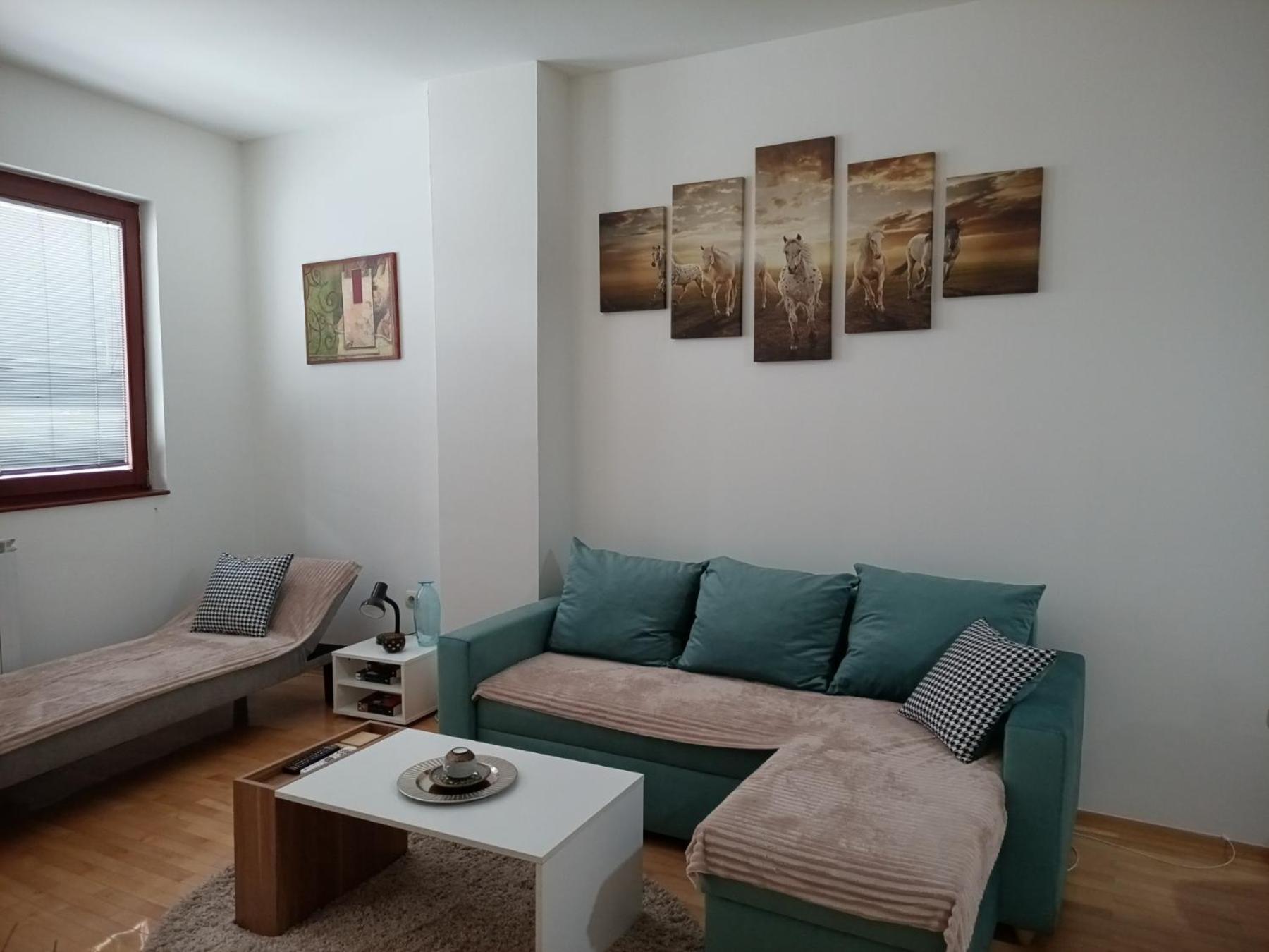 Centar Apartment Aleks Escópia Quarto foto